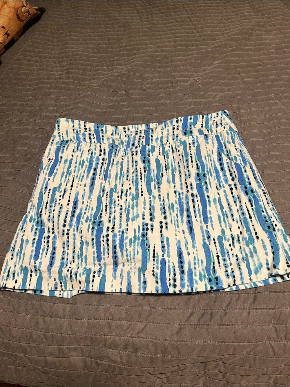 Zac & Rachel Blue and White Printed Mini Skirt